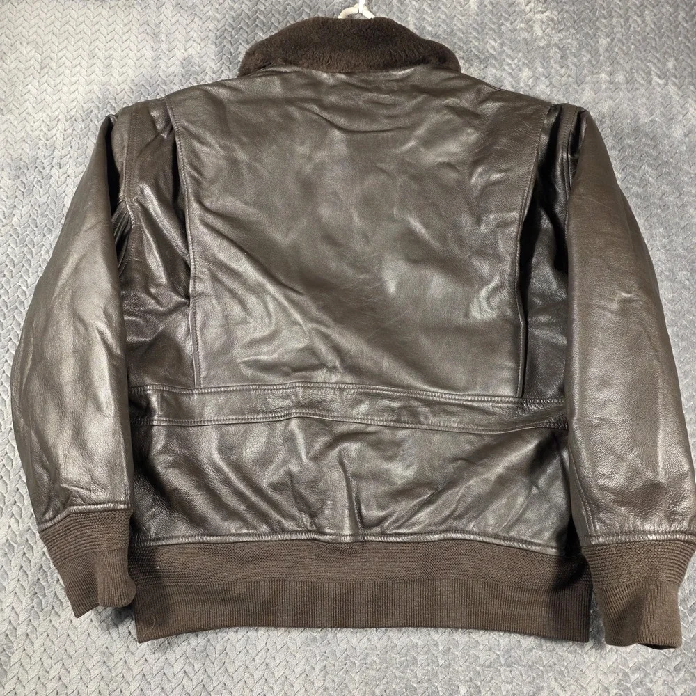 Vintage Cabelas Leather Flight Bomber Jacket Mens Large Brown Thinsulate Canada